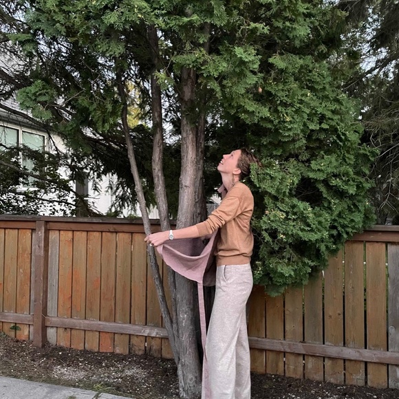 Meet your Posher, Jodi - Picture 2 of 2